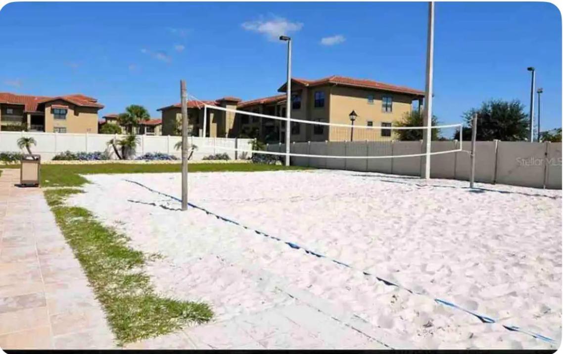 Resort With Lazy River Townhome ダベンポート エクステリア 写真