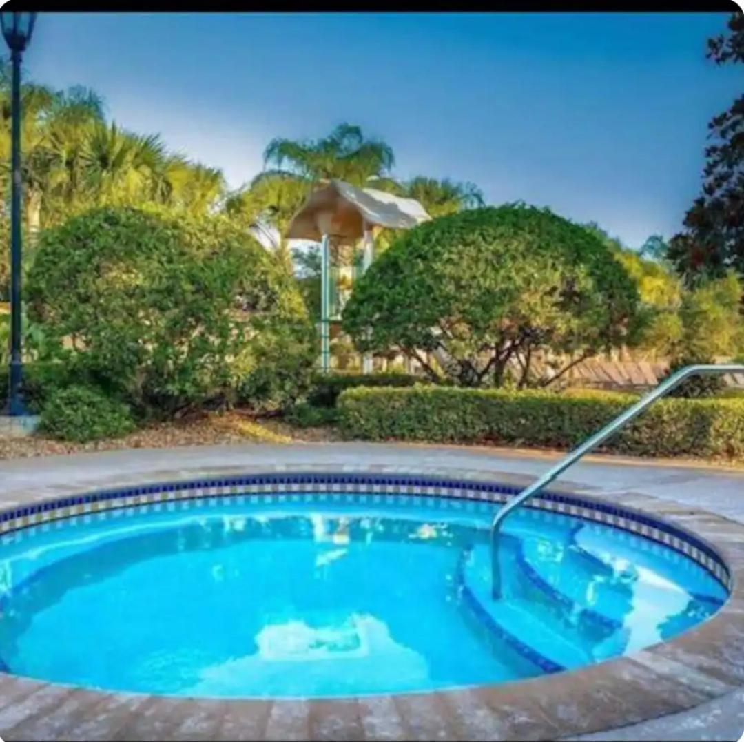 Resort With Lazy River Townhome ダベンポート エクステリア 写真