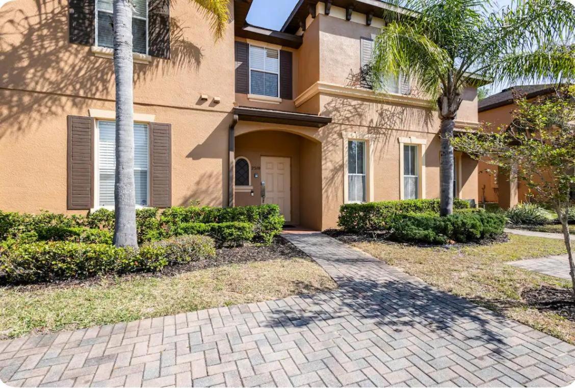 Resort With Lazy River Townhome ダベンポート エクステリア 写真