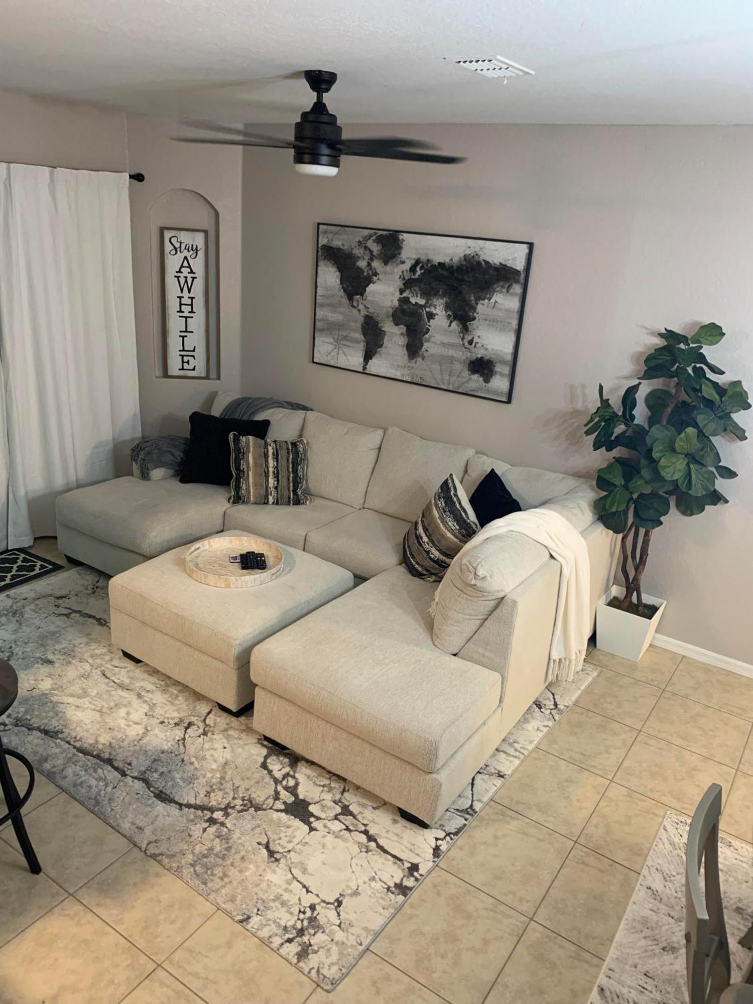 Resort With Lazy River Townhome ダベンポート エクステリア 写真
